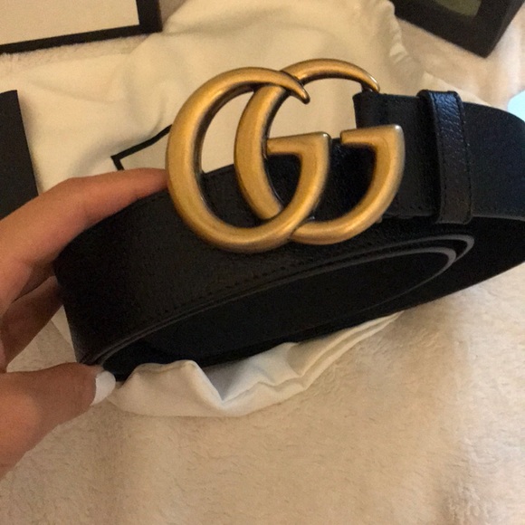 Gucci belt 100% authentic - Picture 2 of 6